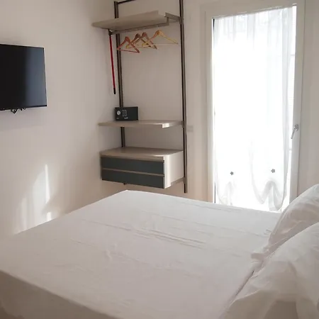 Vienna 호텔 페자로